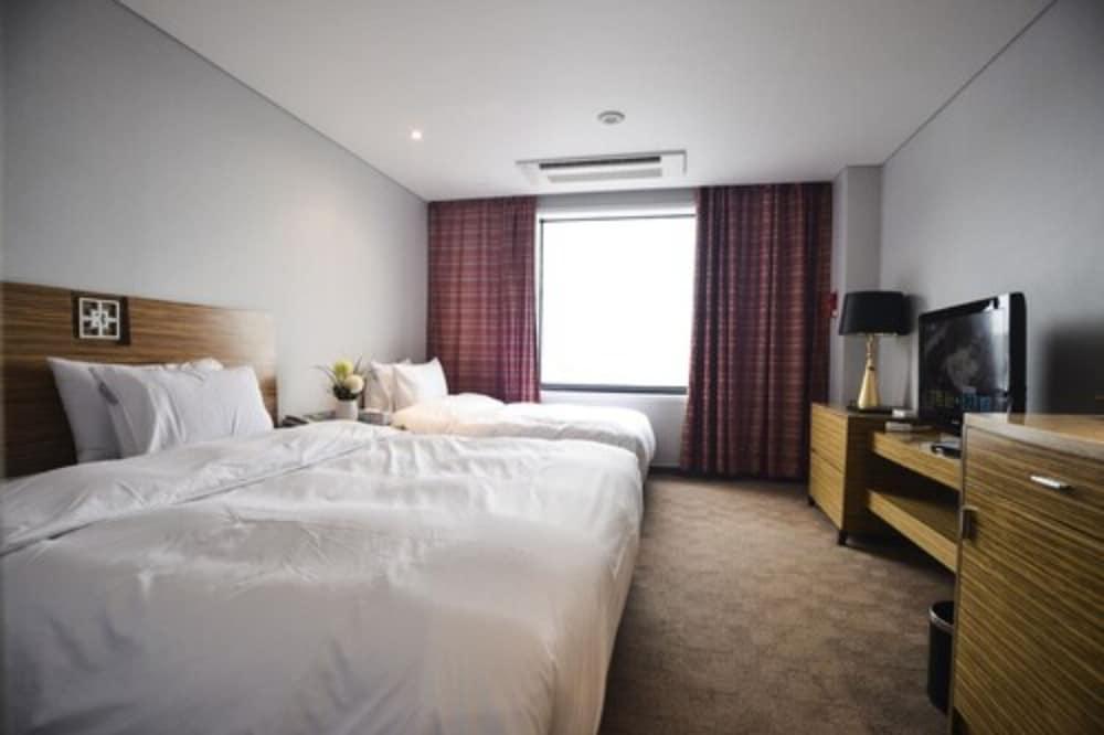 Philos Hotel Pohang Ngoại thất bức ảnh